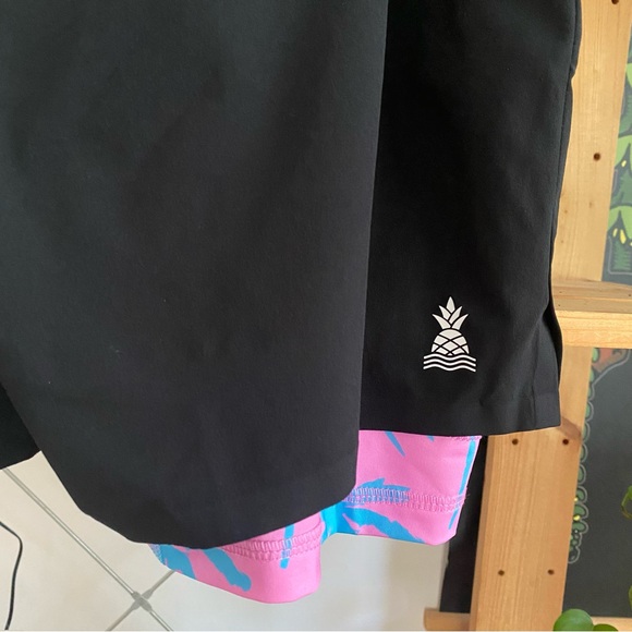 Chubbies Boys The One Leg Two Legs Training Shorts Black Blue Pink Palm Liner XL - Picture 14 of 15